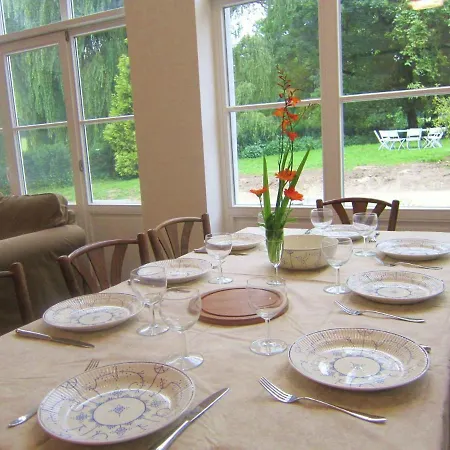 Hébergement de vacances Cozy Holiday Home In Gembloux With Meadows Nearby Beuzet