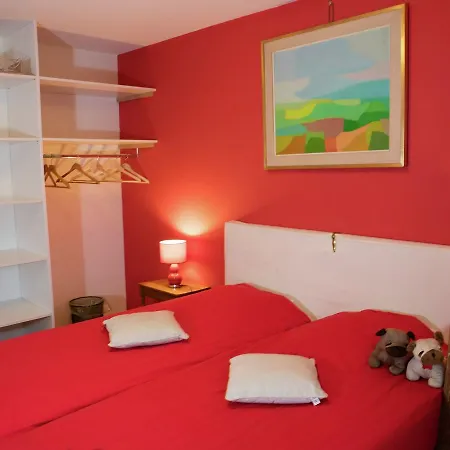 Cozy Holiday Home In Gembloux With Meadows Nearby